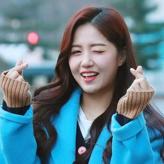 The most loved look of Jeong Dakyoung today