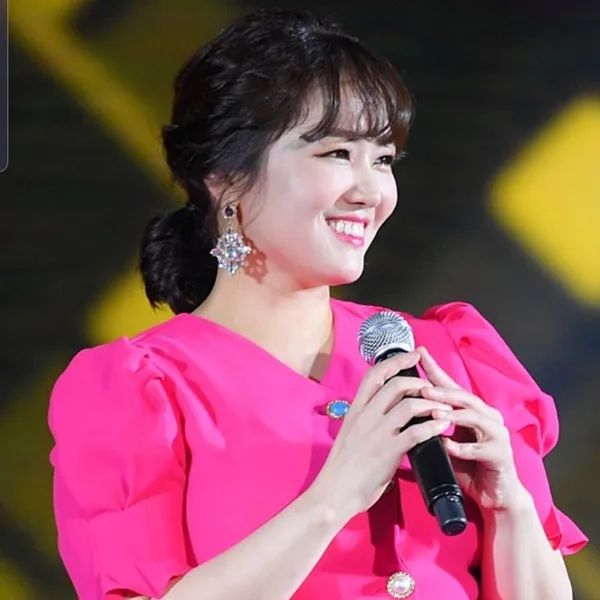 Idol_Top_Banner