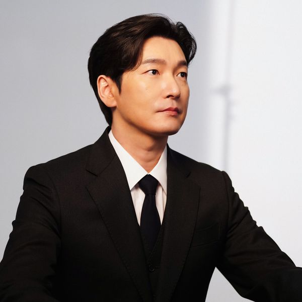 Cho Seungwoo 