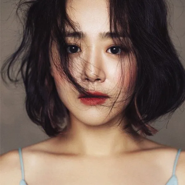The most loved look of Moon Geunyoung today