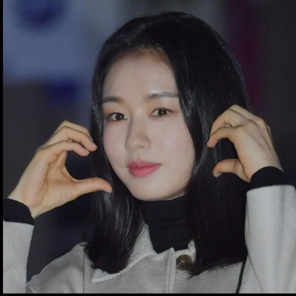 안은진 팬심 가득한 인기 사진