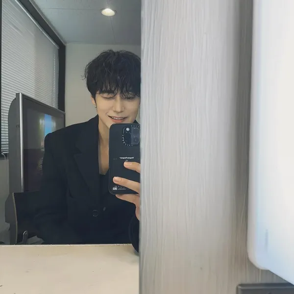 Idol_Top_Banner