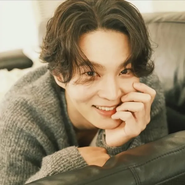 Idol_Top_Banner