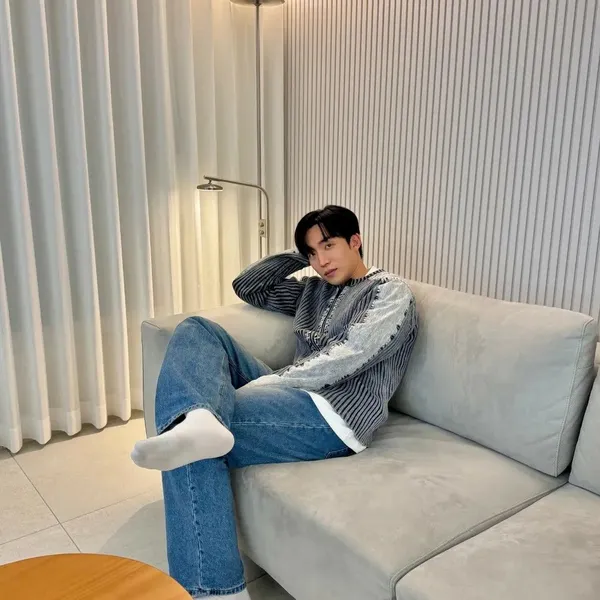 Idol_Top_Banner