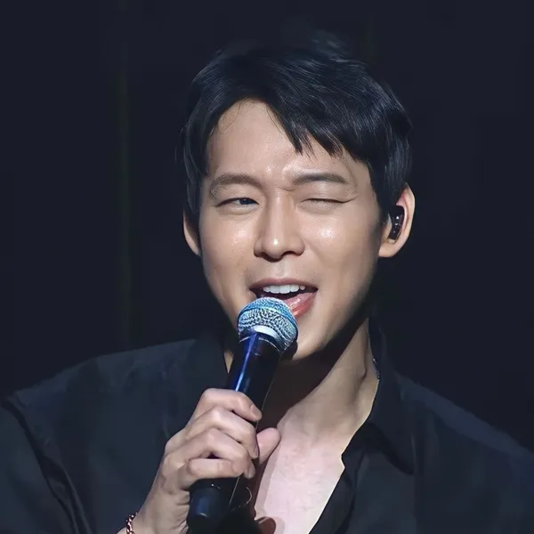 Idol_Top_Banner