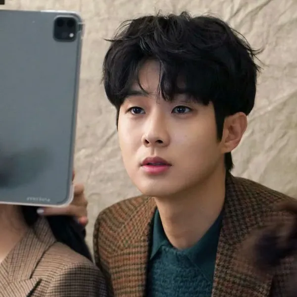 The most loved look of Choi Wooshik today