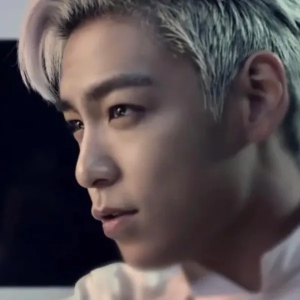 Idol_Top_Banner
