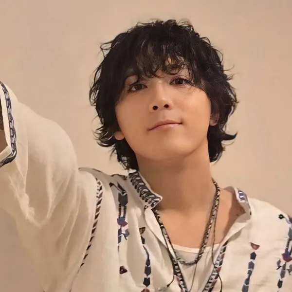 Idol_Top_Banner