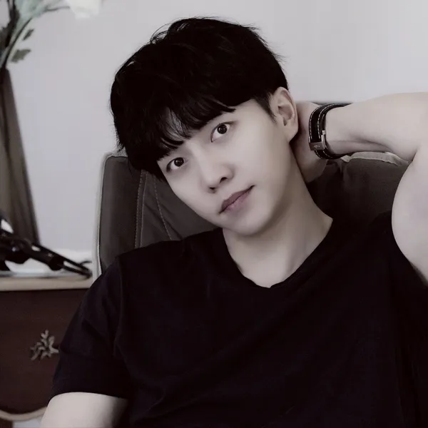 Idol_Top_Banner