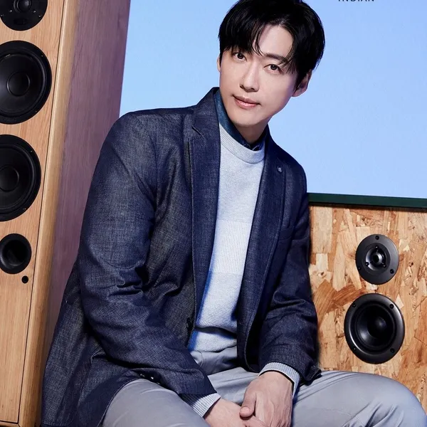 Idol_Top_Banner