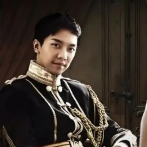 Idol_Top_Banner