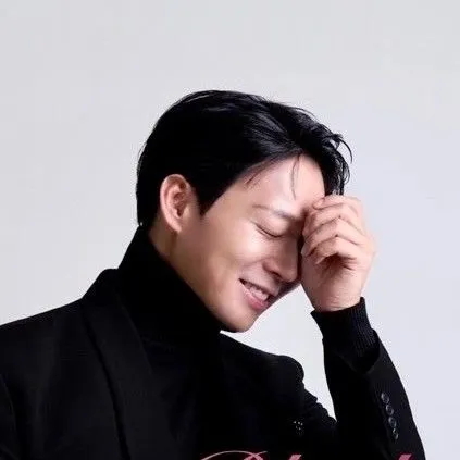 Idol_Top_Banner