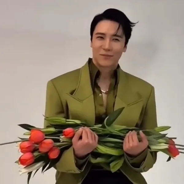 Idol_Top_Banner
