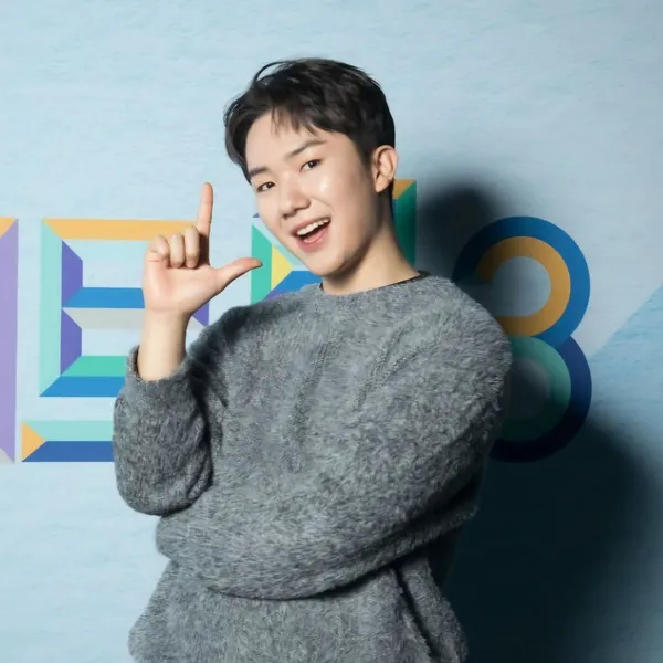 Idol_Top_Banner