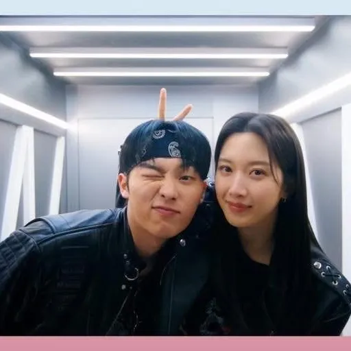 Idol_Top_Banner