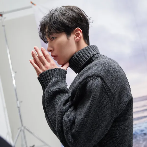 Idol_Top_Banner