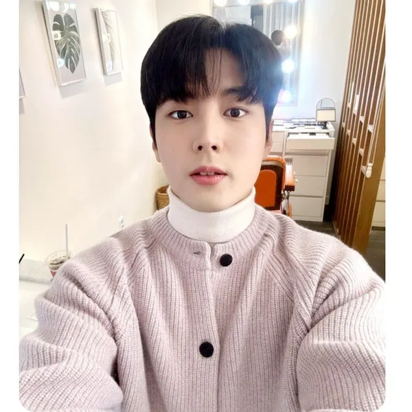 Idol_Top_Banner