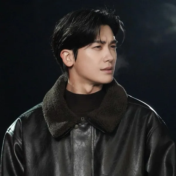 Idol_Top_Banner