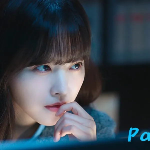 The most loved look of Park Boyoung today