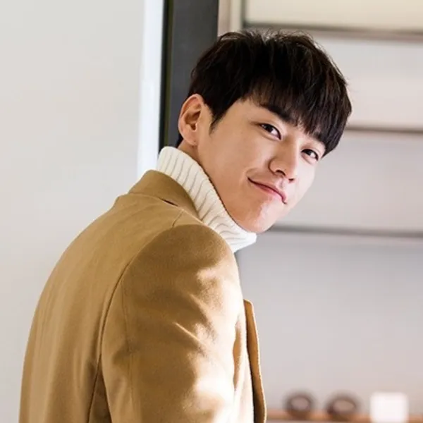 Top moment of Kim Youngkwang chosen by fans