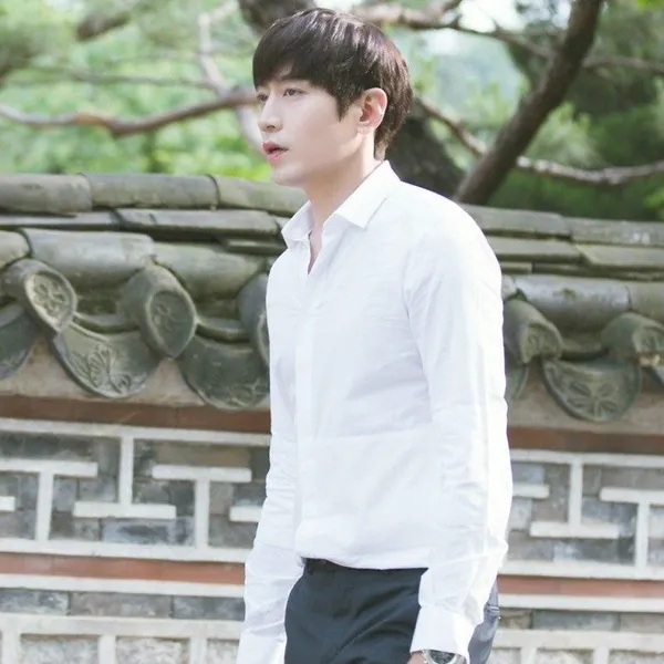 Idol_Top_Banner