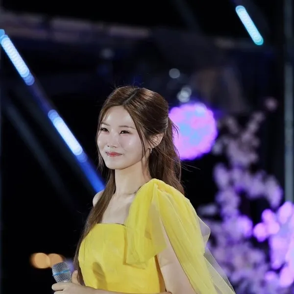 Idol_Top_Banner