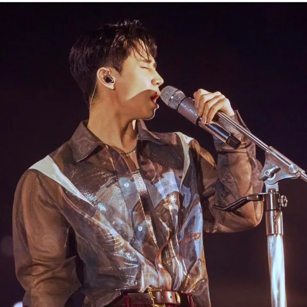 Idol_Top_Banner