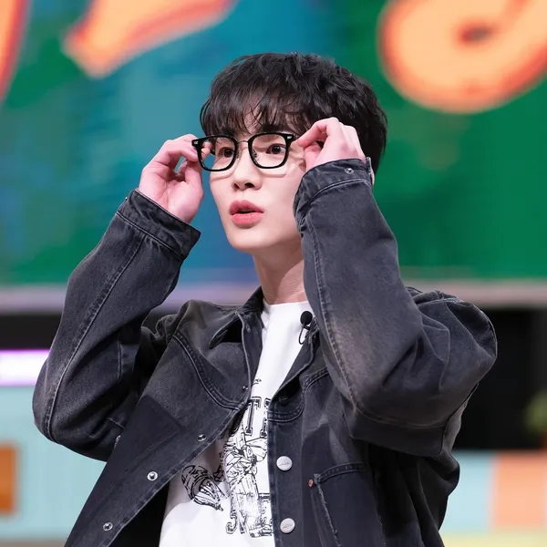 Idol_Top_Banner