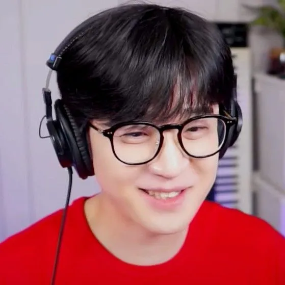 Idol_Top_Banner