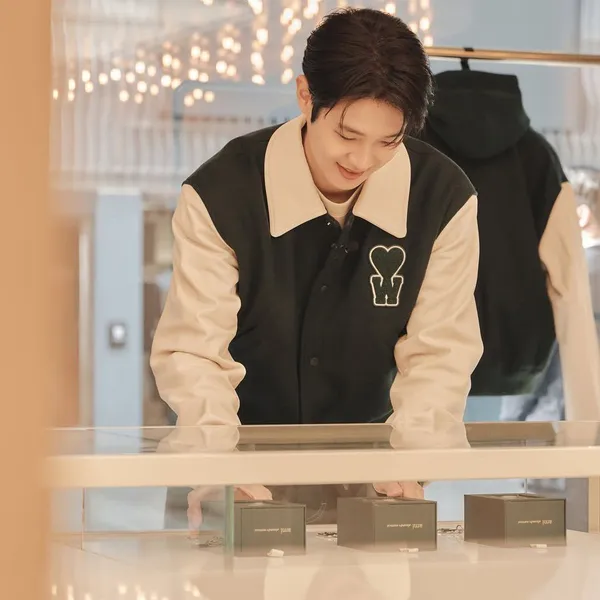 Idol_Top_Banner