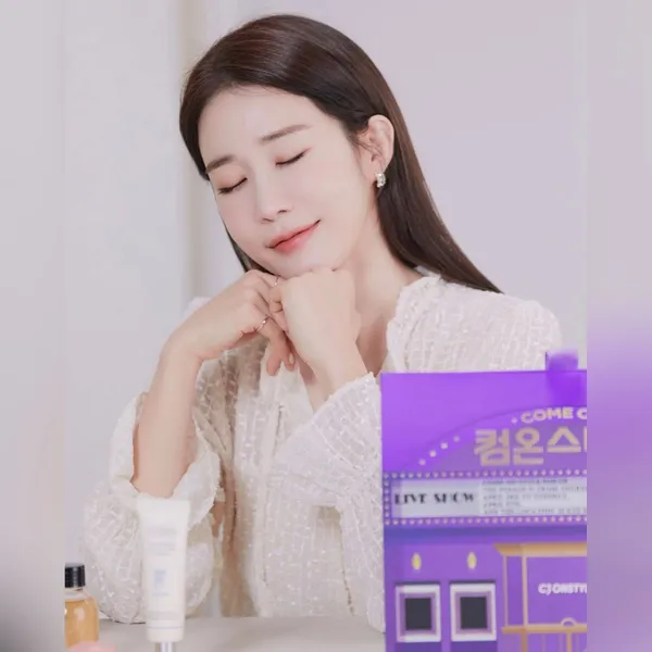充滿粉絲愛的劉寅娜人氣照片