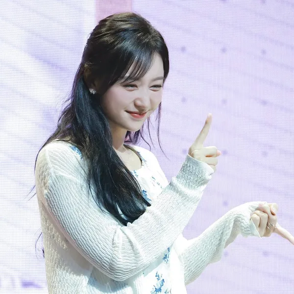 Idol_Top_Banner