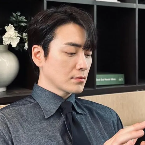 이준혁 팬심 가득한 인기 사진