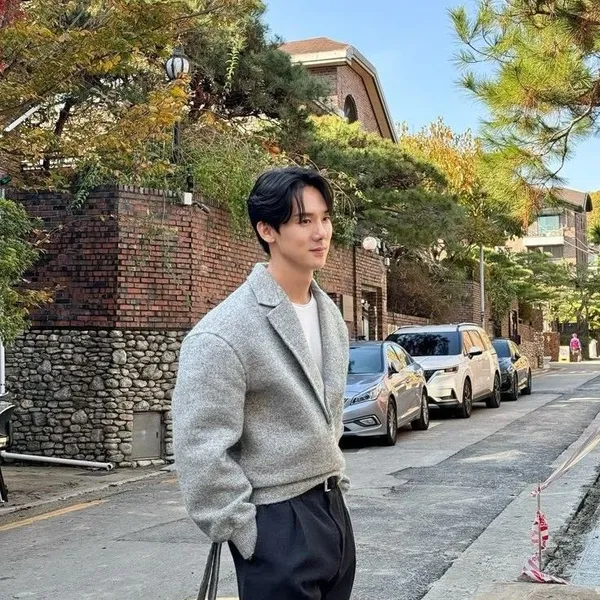 Popular photo full of fans’ love for Yoo Yeonseok