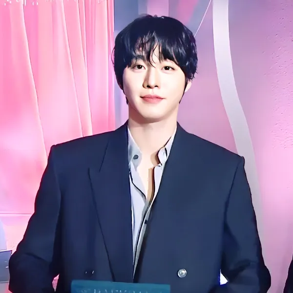 Idol_Top_Banner