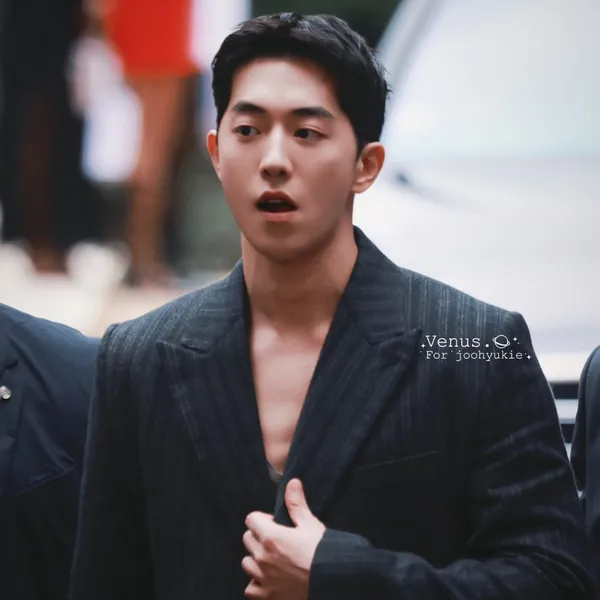 Idol_Top_Banner