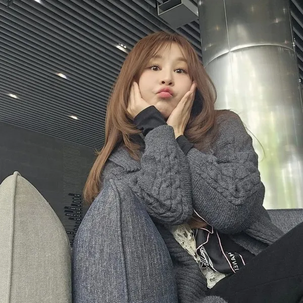 Popular photo full of fans’ love for Yun TaeHwa