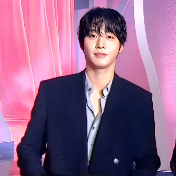 Idol_Top_Banner