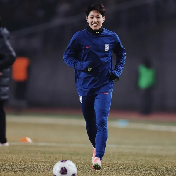 充滿粉絲愛的Lee KangIn人氣照片