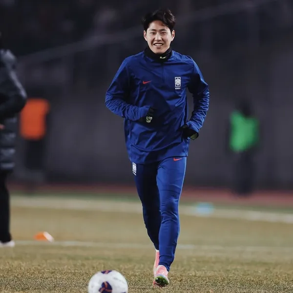 充滿粉絲愛的Lee KangIn人氣照片