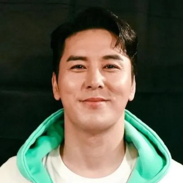 Popular photo full of fans’ love for Jang Minho