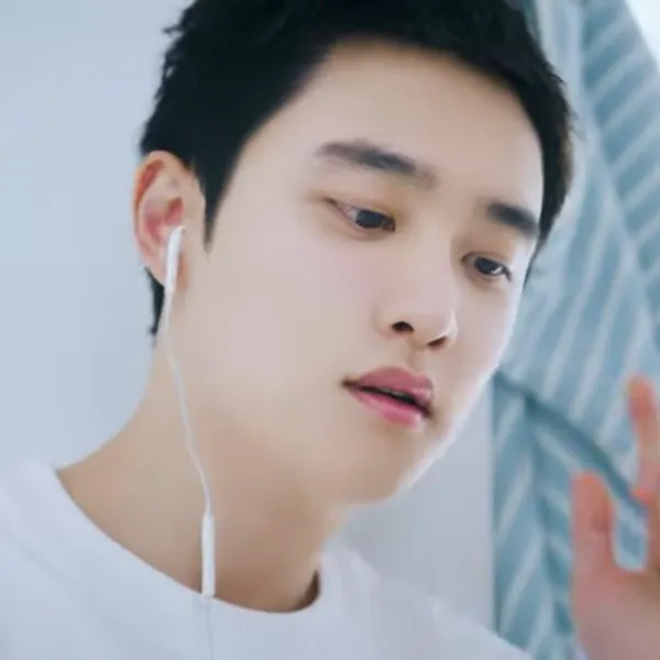The most loved look of Doh Kyungsoo (D.O.) today