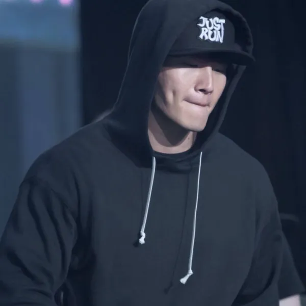 The most loved look of Kim Jongkook today