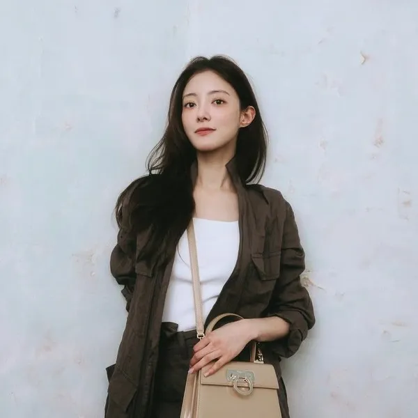 The most loved look of Lee Seyoung today
