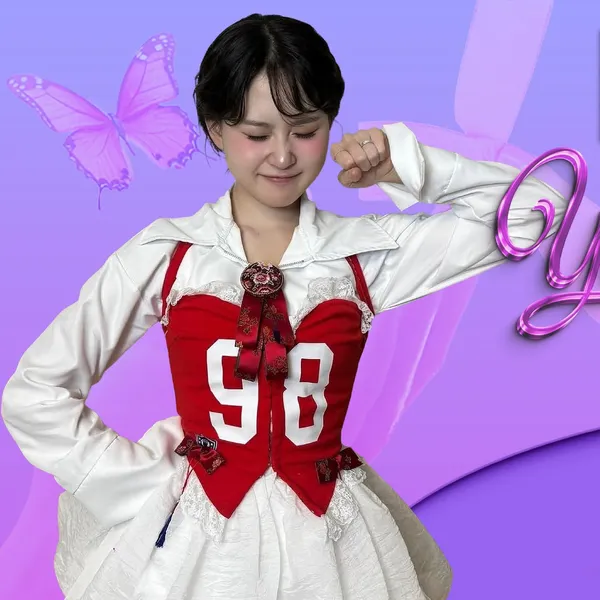 The most loved look of Kim Dahyun today