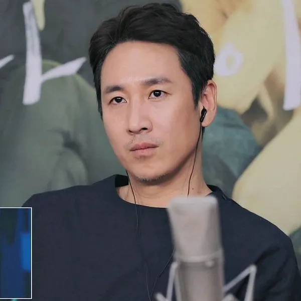 오늘 가장 사랑받은 이선균의 모습
