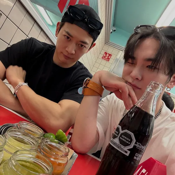 Popular photo full of fans’ love for Choi Minho