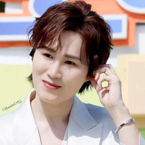 The most loved look of Kim Heejae today