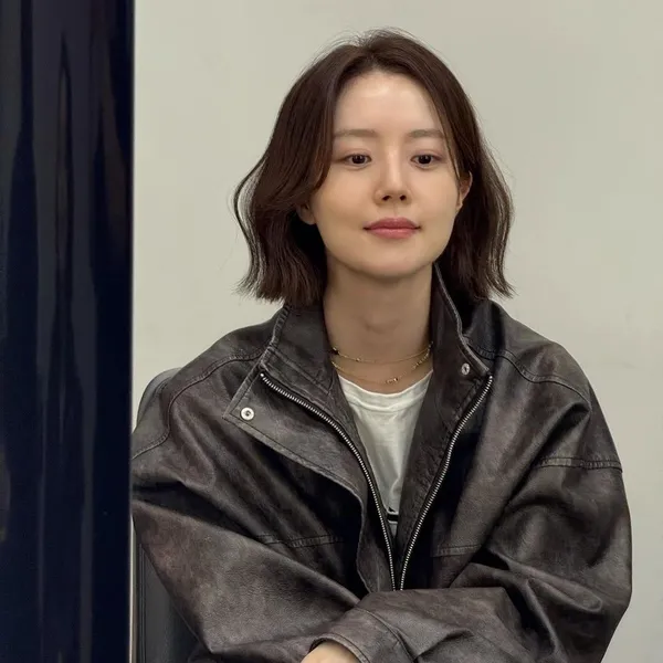 The most loved look of Moon Chaewon today