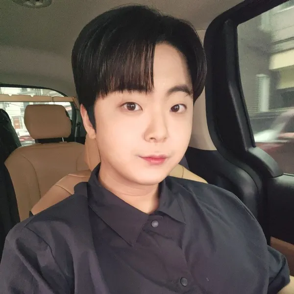 The most loved look of Park Minsu today